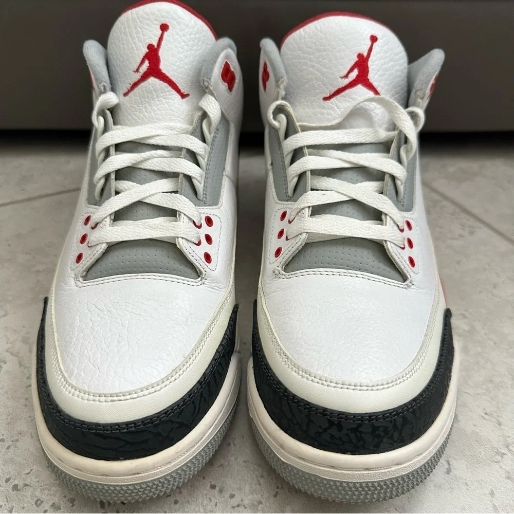 Jordan 3 Retro Sneaker Size 11.5 Men